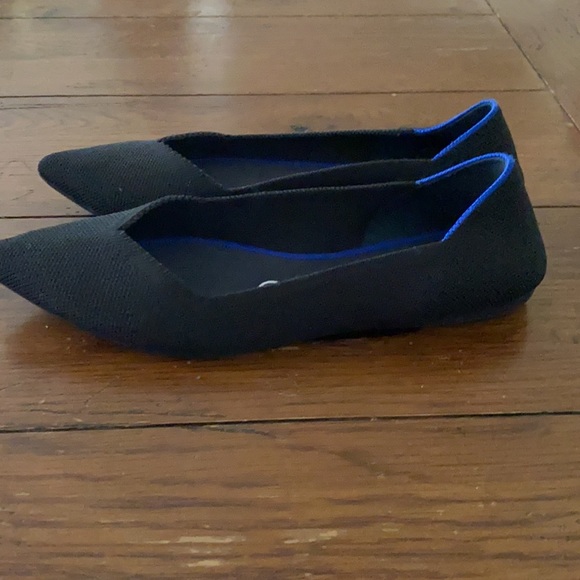 Rothy’s black points size 7.5 - Picture 2 of 5